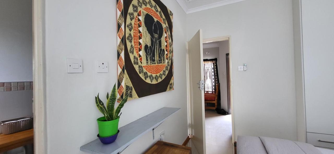Maun Luxury Oasis Apartment Екстериор снимка