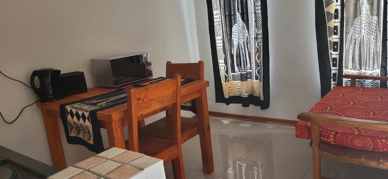 Maun Luxury Oasis Apartment Екстериор снимка